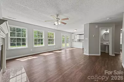 10741 Glenluce Avenue, Charlotte, NC 28213 - Photo 6