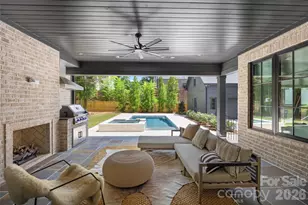 1321 Ferncliff Rd, Charlotte, NC 28211 - Photo 2