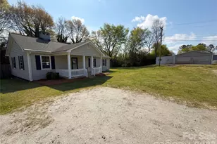 1114 Grace Ave, Lancaster, SC 29720 - Photo 2