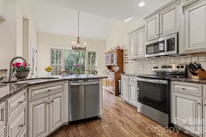 352 Hunting Ridge Lane, Shelby, NC 28150 - Photo 4