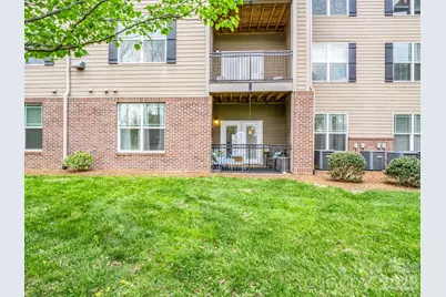 142 Brickton Village Circle #106, Fletcher, NC 28732 - Photo 4