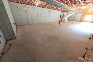 11811 Moores Chapel Rd, Charlotte, NC 28214 - Photo 22