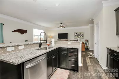 225 Kingston Drive, Mount Holly, NC 28120 - Photo 10
