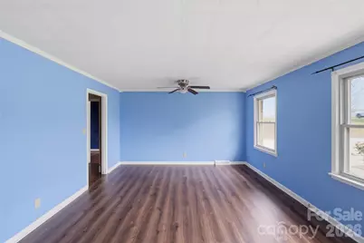7323 Dallas Cherryville Highway, Cherryville, NC 28021 - Photo 8