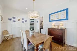 4232 Hiddenbrook Dr, Charlotte, NC 28205 - Photo 8