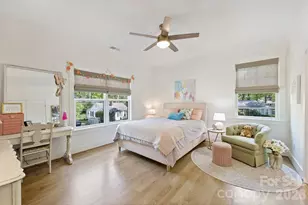 4232 Hiddenbrook Dr, Charlotte, NC 28205 - Photo 30