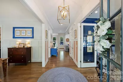 4232 Hiddenbrook Drive, Charlotte, NC 28205 - Photo 6