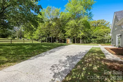 7456 Crowflock Court, Charlotte, NC 28226 - Photo 30