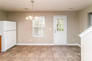 1517 Brookgreen Ave, Statesville, NC 28677 - Photo 6