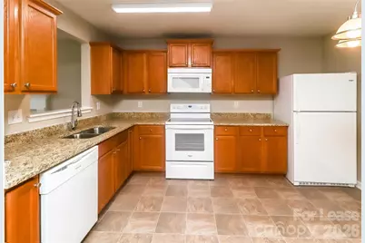 1517 Brookgreen Avenue, Statesville, NC 28677 - Photo 4