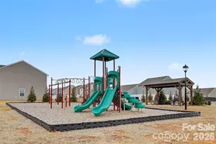 1216 Nia Rd, Charlotte, NC 28215 - Photo 18