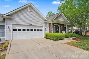 16627 Timber Crossing Rd, Charlotte, NC 28213 - Photo 30