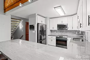 504 Woodfield Dr, Asheville, NC 28803 - Photo 18