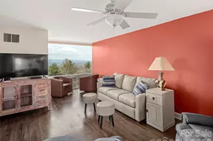 647 Town Mountain Rd, Asheville, NC 28804 - Photo 2