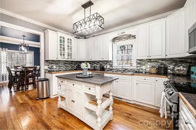 2586 Henry Falls Drive, Hickory, NC 28602 - Photo 22