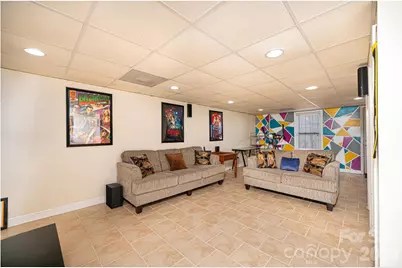 2586 Henry Falls Drive, Hickory, NC 28602 - Photo 44