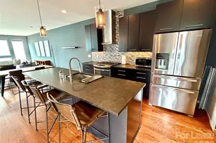 305 McNinch St, Charlotte, NC 28202 - Photo 8