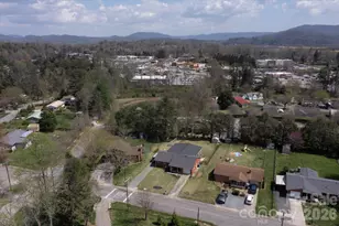 180 Fisher Rd, Brevard, NC 28712 - Photo 36