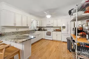 180 Fisher Rd, Brevard, NC 28712 - Photo 4