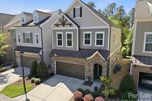 8924 Boling Grn Dr, Charlotte, NC 28277 - Photo 2