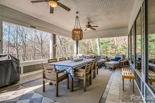 720 Overlook Dr, Flat Rock, NC 28731 - Photo 14