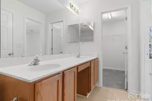 2940 Mayer House Ct, Charlotte, NC 28214 - Photo 32