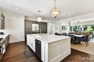 6531 Hazelton Dr, Charlotte, NC 28210 - Photo 1