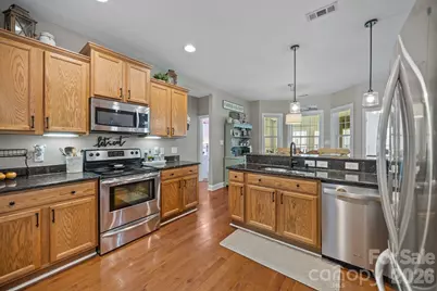 1667 Warwick Court, Lincolnton, NC 28092 - Photo 18