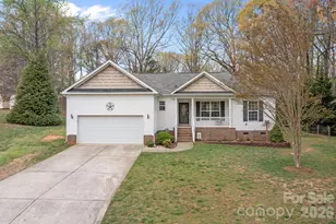 1667 Warwick Ct, Lincolnton, NC 28092 - Photo 6