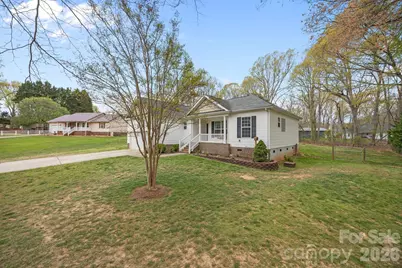 1667 Warwick Court, Lincolnton, NC 28092 - Photo 8