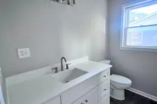 400 Chatham Ave, Gaffney, SC 29340 - Photo 6