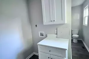 400 Chatham Ave, Gaffney, SC 29340 - Photo 4