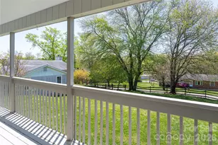 231 View St, Asheville, NC 28806 - Photo 6