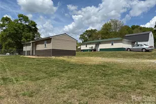 181 Sandy Hill Dr, Forest City, NC 28043 - Photo 1