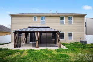 14609 Glenduff Place, Charlotte, NC 28278 - Photo 4