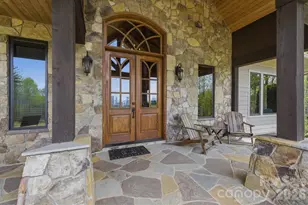 1638 Johns Ridge Pkwy, Lenoir, NC 28645 - Photo 4