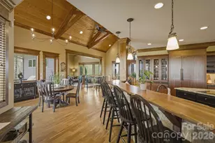 1638 Johns Ridge Pkwy, Lenoir, NC 28645 - Photo 8