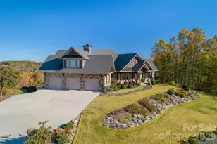 1638 Johns Ridge Pkwy, Lenoir, NC 28645 - Photo 2