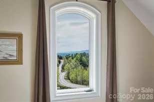 1638 Johns Ridge Pkwy, Lenoir, NC 28645 - Photo 24