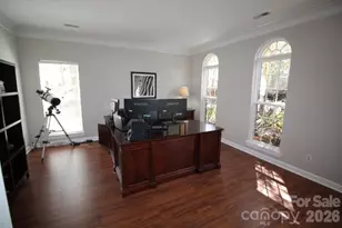 4600 Hanging Ivy Dr, Charlotte, NC 28215 - Photo 14