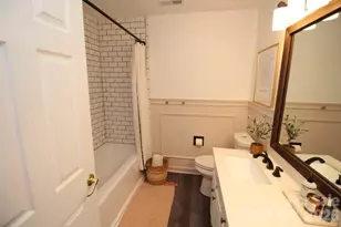 4600 Hanging Ivy Dr, Charlotte, NC 28215 - Photo 26