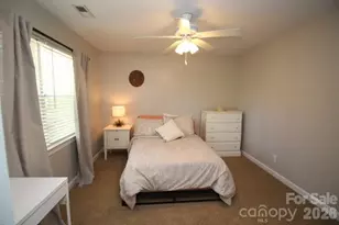 4600 Hanging Ivy Dr, Charlotte, NC 28215 - Photo 24