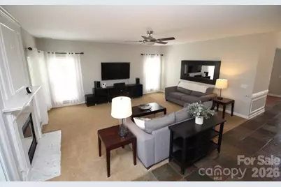 4600 Hanging Ivy Drive, Charlotte, NC 28215 - Photo 16