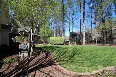 4600 Hanging Ivy Drive, Charlotte, NC 28215 - Photo 6