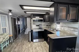 156 Marina Dr, New London, NC 28127 - Photo 24