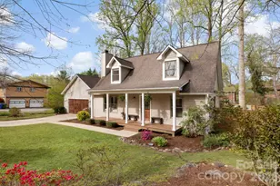 147 Higgins Rd, Fletcher, NC 28732 - Photo 2