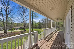 166 Ridge Run Dr, Statesville, NC 28625 - Photo 2