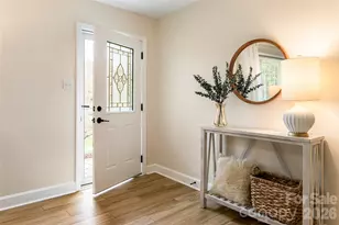 20 Pinehurst Rd, Asheville, NC 28805 - Photo 8