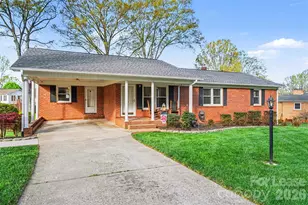 113 Suncrest Rd, Cherryville, NC 28021 - Photo 2