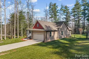 27 Pounding Mill Rd, Hendersonville, NC 28792 - Photo 26